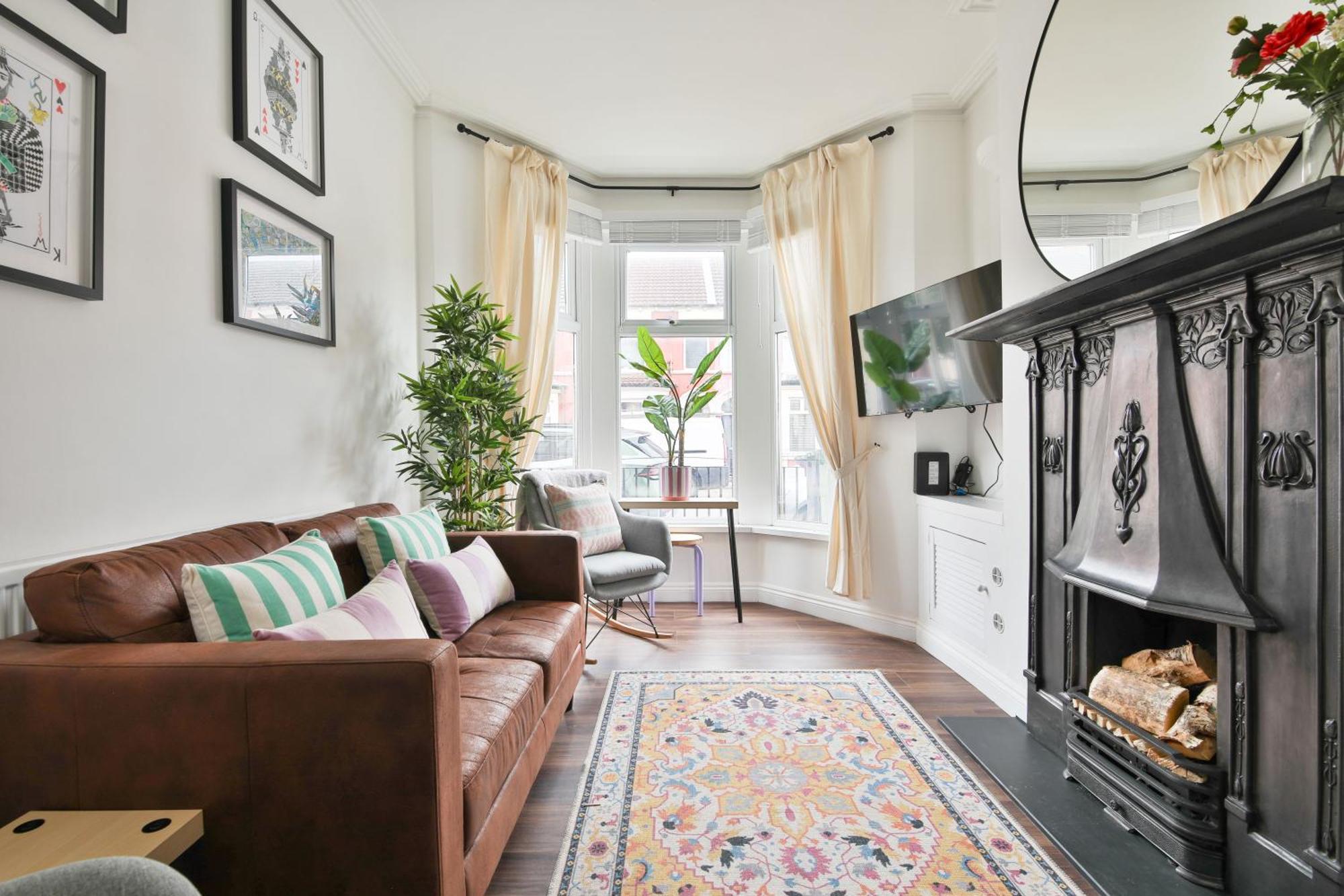 Fresh Cardiff Bay 2 Bedroom House- 3 Tv'S المظهر الخارجي الصورة